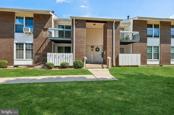275 GREEN STREET #5B5, Edgewater Park, NJ 08010
