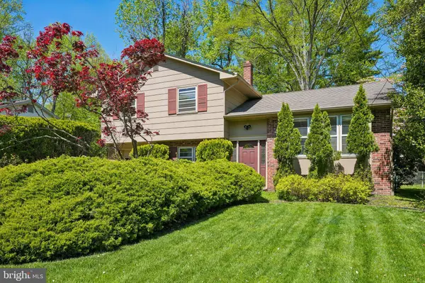 1212 HOLLIS AVE, Cherry Hill, NJ 08002