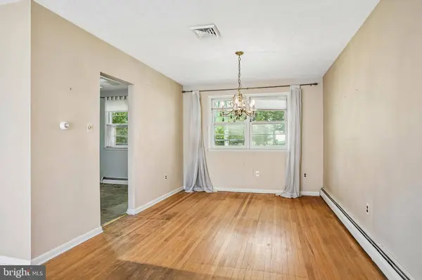 1212 HOLLIS AVE, Cherry Hill, NJ 08002