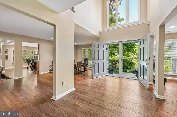 704 SUNSHINE LAKES DR, Voorhees, NJ 08043