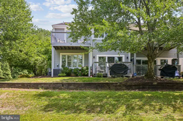 704 SUNSHINE LAKES DR, Voorhees, NJ 08043