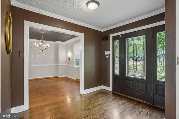 1709 LARK LN, Cherry Hill, NJ 08003