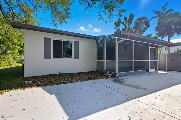 1722 Linhart AVE, Fort Myers, FL 33901