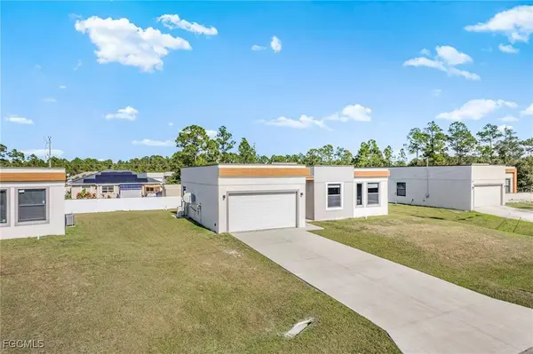 128 Viewpoint DR, Lehigh Acres, FL 33972