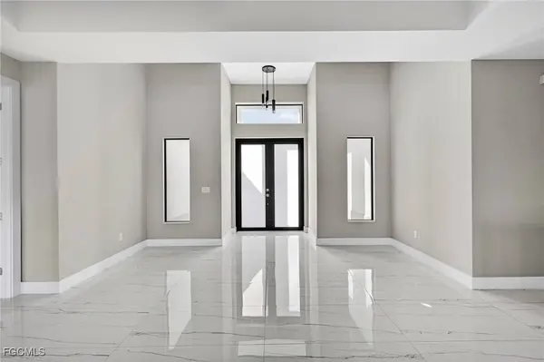 1517 SW 28th TER, Cape Coral, FL 33914