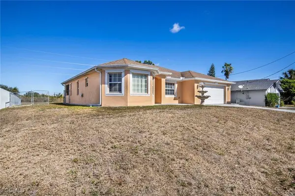 4914 7th ST W, Lehigh Acres, FL 33971