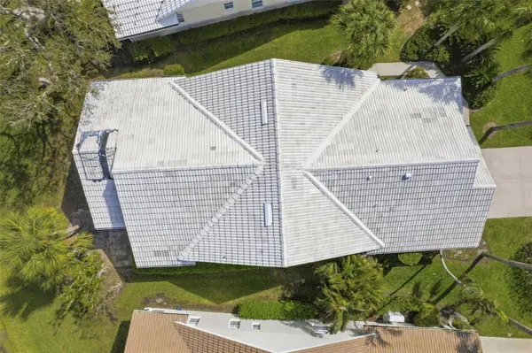 1803 ASHLEY DR, Venice, FL 34292