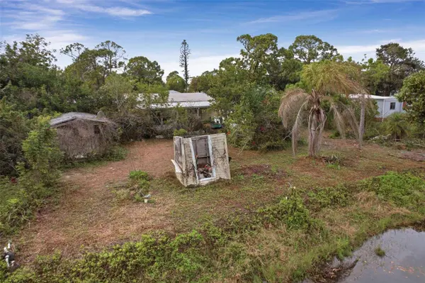 11186 GRAPEFRUIT LN, Punta Gorda, FL 33955