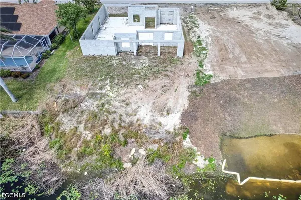 1213 NE 11th TER, Cape Coral, FL 33909