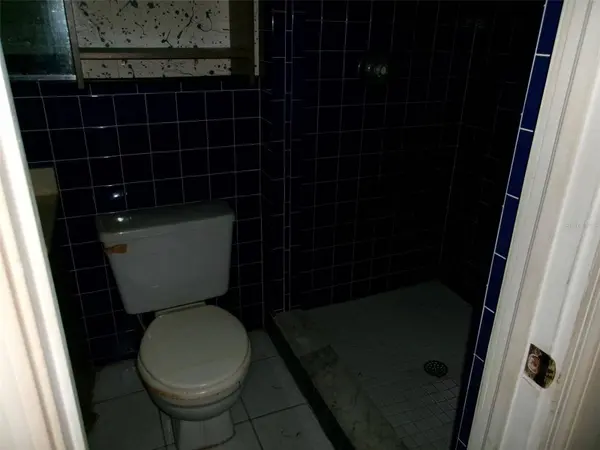 2555 WOOD ST, Sarasota, FL 34237