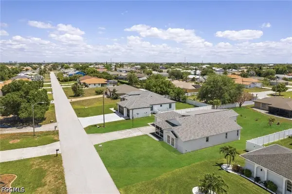 226 SE 6th TER, Cape Coral, FL 33990