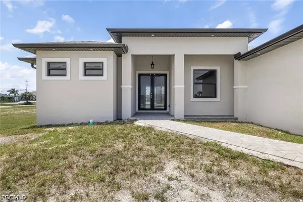 4304 Jacaranda Pkwy W, Cape Coral, FL 33993