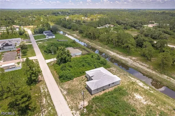 351 Western AVE S, Lehigh Acres, FL 33974