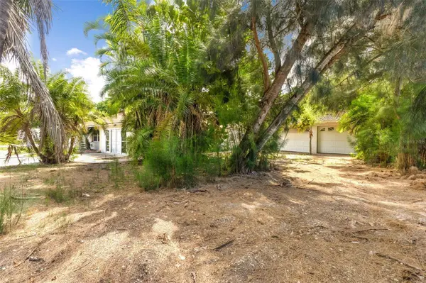 887 LEEWARD RD, Venice, FL 34293