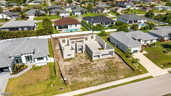 428 SW 28th AVE, Cape Coral, FL 33991