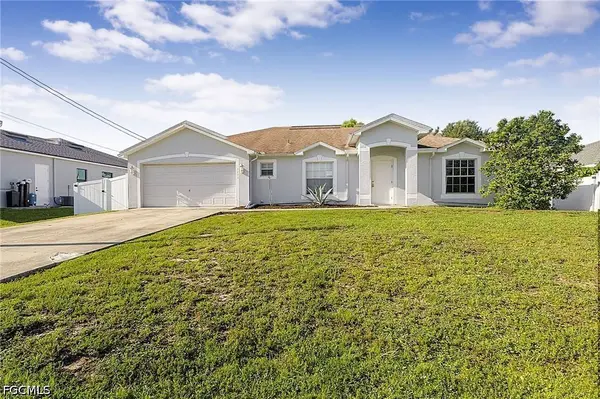 4205 11th ST W, Lehigh Acres, FL 33971