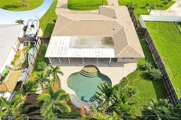 1446 Cumberland CT, Fort Myers, FL 33919