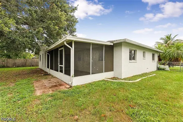 17404 Homewood RD, Fort Myers, FL 33967
