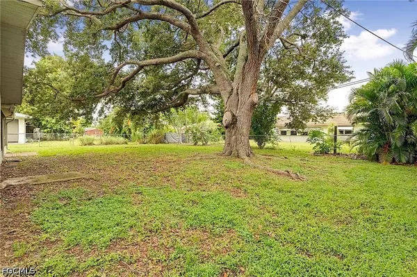 17404 Homewood RD, Fort Myers, FL 33967
