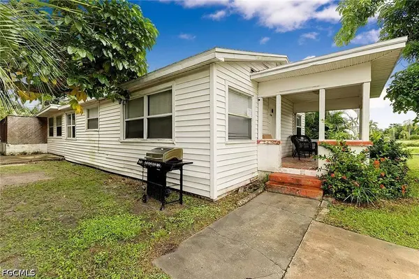 1718 Sunset PL, Fort Myers, FL 33901