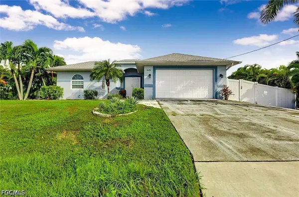 2635 Tropicana Pkwy W