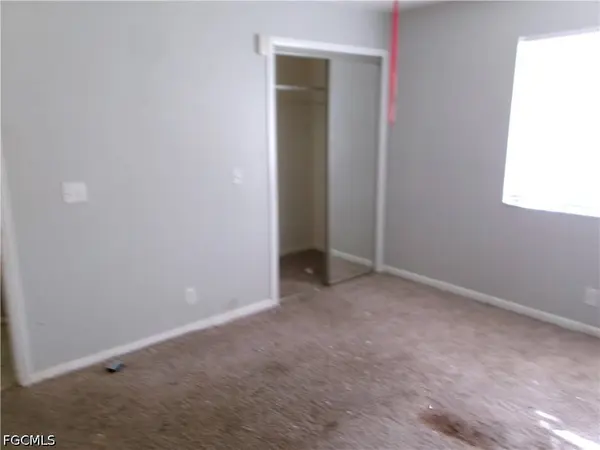 902 Poinsettia AVE, Lehigh Acres, FL 33972
