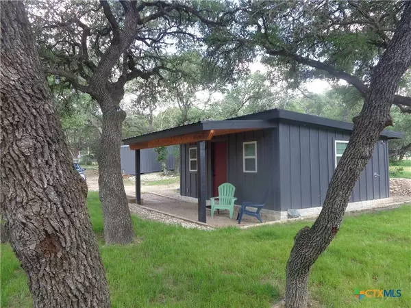 1009 Edgewater FLS, Canyon Lake, TX 78133