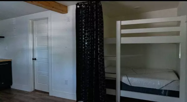 1009 Edgewater FLS, Canyon Lake, TX 78133