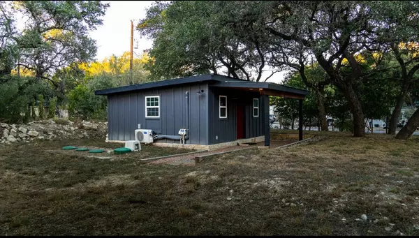 1009 Edgewater FLS, Canyon Lake, TX 78133