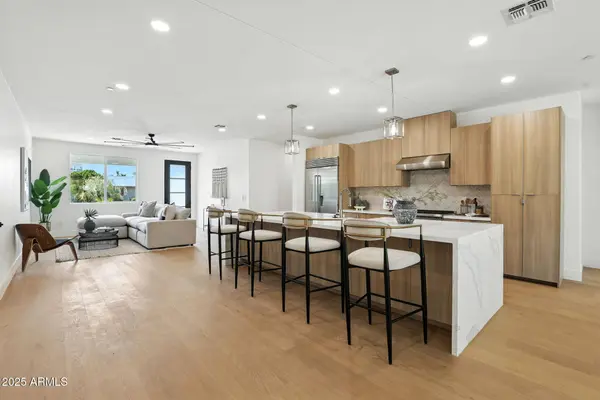 6736 E 1ST Avenue, Scottsdale, AZ 85251