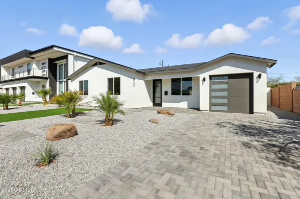 6736 E 1ST Avenue, Scottsdale, AZ 85251