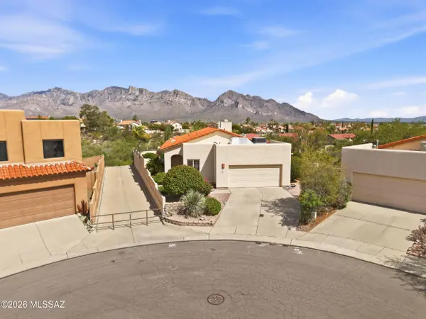 1233 W Crystalline Way, Tucson, AZ 85737