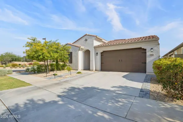 9947 E THORNBUSH Avenue, Mesa, AZ 85212