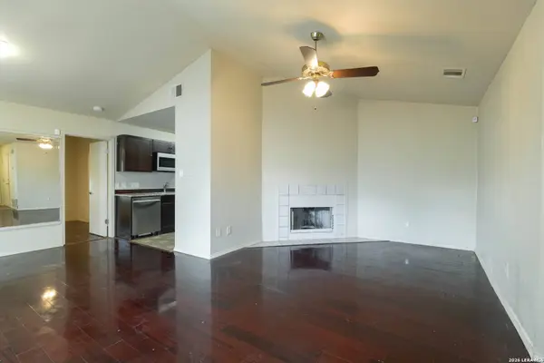 12205 Stoney Xing UNIT 1, San Antonio, TX 78247