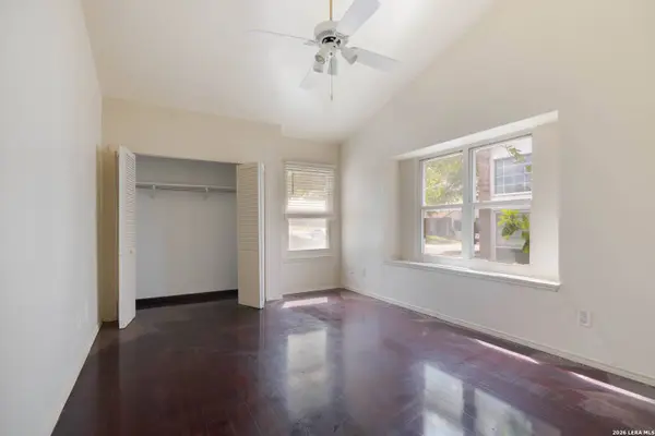 12205 Stoney Xing UNIT 1, San Antonio, TX 78247