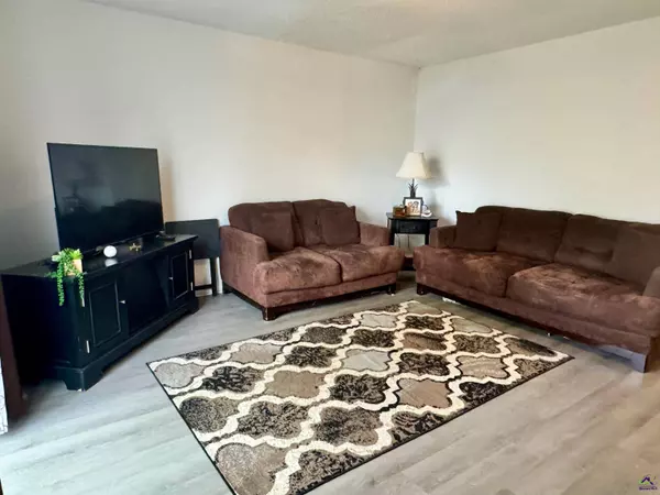 124 Stone Hedge Drive, Warner Robins, GA 31088