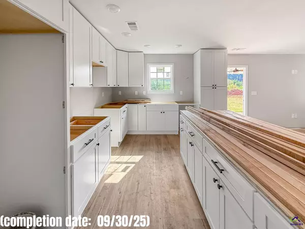 204 Sutton Drive, Perry, GA 31069