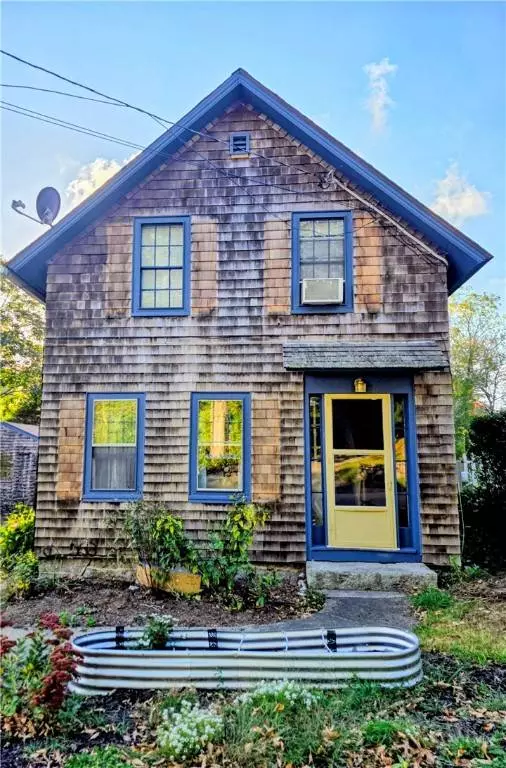 128 North RD, South Kingstown, RI 02879