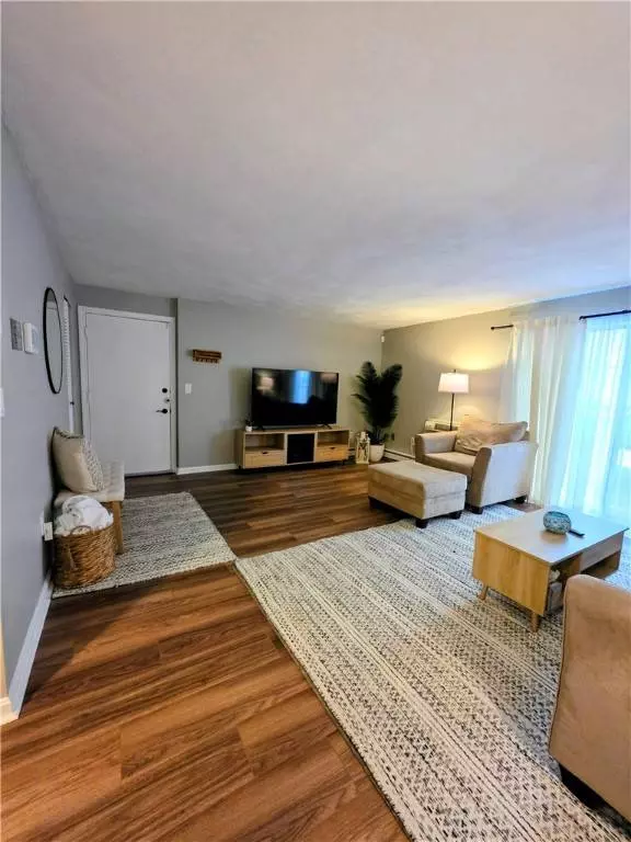 300 Smithfield RD #P3-21, North Providence, RI 02904