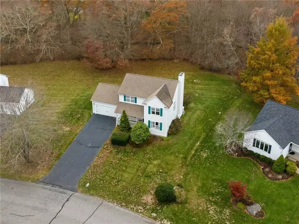 26 Bramblewood LN, South Kingstown, RI 02879