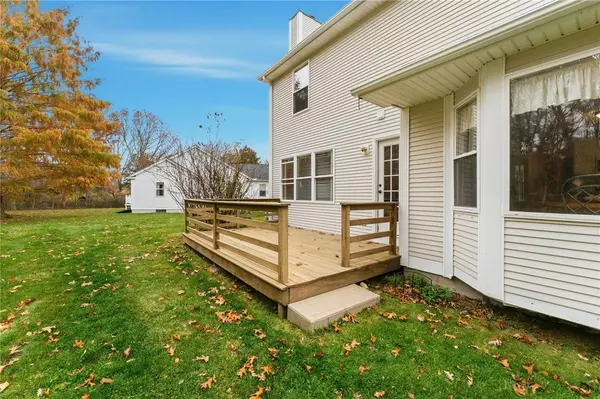 26 Bramblewood LN, South Kingstown, RI 02879