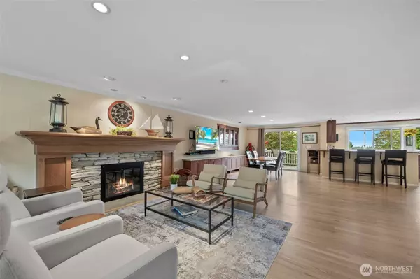 12509 206th PL SE, Issaquah, WA 98027