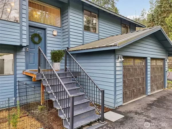 16812 174th AVE NE, Woodinville, WA 98072