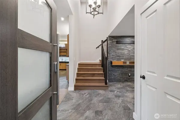 16430 266th AVE SE, Issaquah, WA 98027