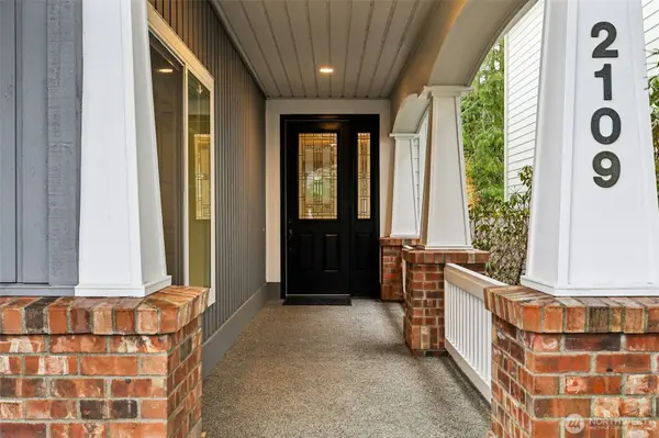 2109 263rd LN SE, Sammamish, WA 98075