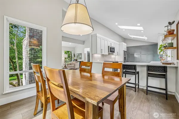 12022 210th PL SE, Issaquah, WA 98027