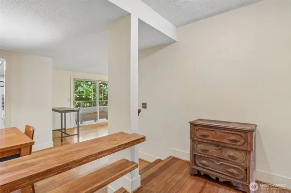 4629 W Lake Sammamish Pkwy SE #H206, Issaquah, WA 98027
