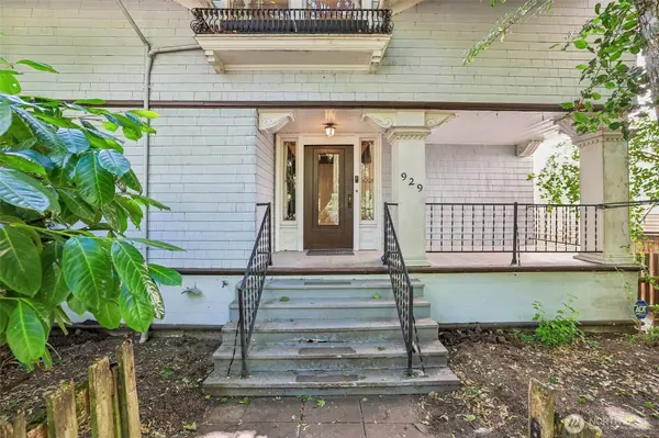 929 13th AVE E, Seattle, WA 98102
