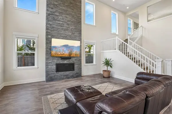 1329 Salish AVE SE, North Bend, WA 98045