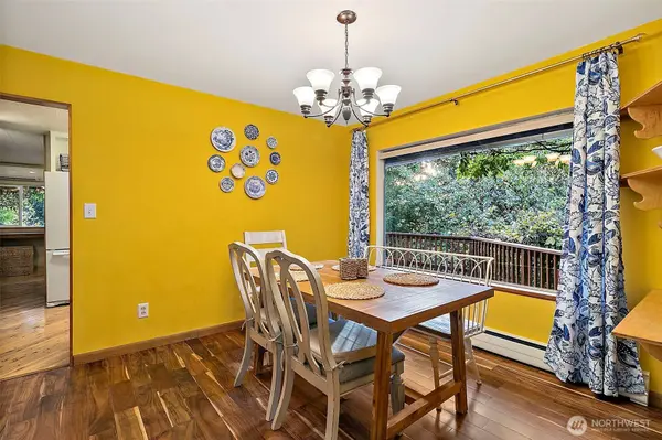 15226 26th AVE SW, Burien, WA 98166